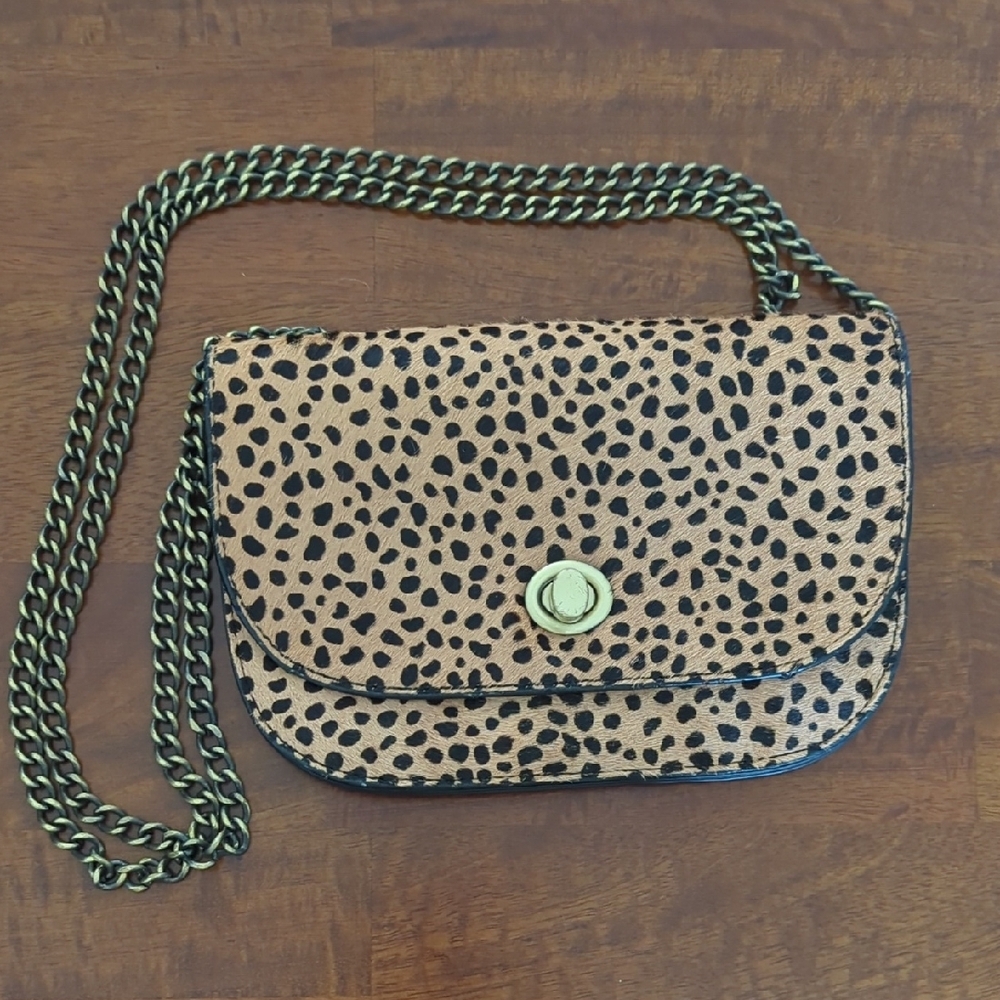 Leopard Print Crossbody Bag with Chain Strap - Tan/Black